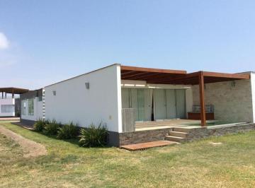 Casa de playa de 4 habitaciones, Cañete · Alquiler Casa Playa Condominio Puesta de Sol