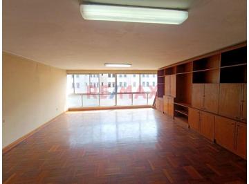 Oficina comercial , Lima · Venta de Oficina de 199 m² en Av Garcilaso de La Vega, Cercado de Lima