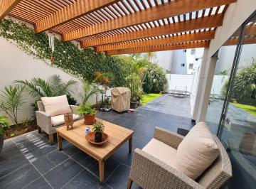 Departamento de 3 habitaciones, Lima · Lindo Departamento Golf Los Incas Primer Piso Amplia Terraza