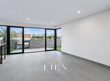 Departamento · 178m² · 3 Dormitorios · 1 Estacionamiento · Duplex de Estreno a Cuadras del Malecón