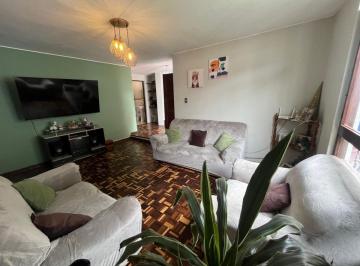 Casa de 5 habitaciones, Lima · Casa en Venta con Mini Dpto de 2 Dorm. en 3er Nivel, Frente Al Parque Martinelli (Del Ciclista)