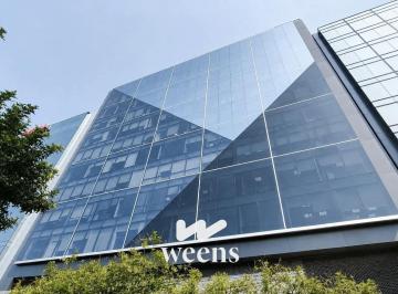 Oficina comercial · 585m² · 15 Estacionamientos · Venta de Oficina en Zona Financiera de San Isidro Frente a Parque