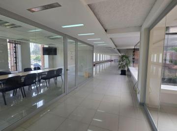 Oficina comercial , Lima · Alquiler Oficina 2200 m² Implementada en La Molina.