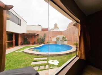 Casa de 3 habitaciones, Lima · Residencia Calle Tanganica Mz m Lote 04, Rinconada del Lago Etapa II, La Molina