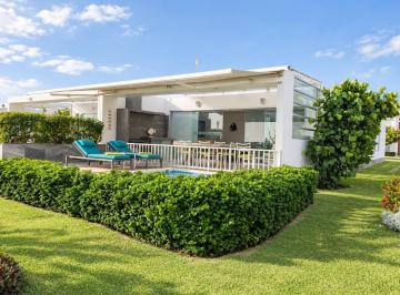 Casa de playa de 4 habitaciones, Cañete · En Venta - Casa de Playa en Primera Fila, Cala del Mar