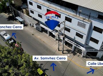 Local comercial · 86m² · 3 Dormitorios · Venta de Edificio Comercial en El Centro de Piura Av Sánchez Cerro - Sravinovich
