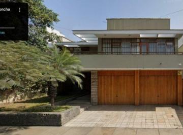 Casa de 5 habitaciones, Lima · Se Alquila Casa 2 Pisos con Terraza y 2 Cocheras
