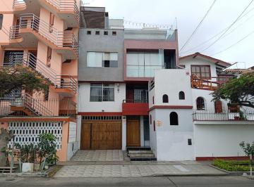 Departamento de 6 habitaciones, Callao · "Amplisimo Triplex, Listo Para Vivir"
