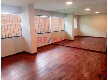 Departamento · 75m² · 2 Dormitorios · Departamento en Santiago de Surco