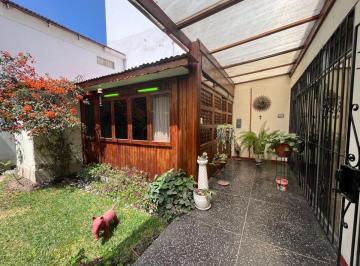 Casa de 4 habitaciones, Lima · Remato por Viaje Casa de 356 m² - San Borja Cerca Parque de La Famlia