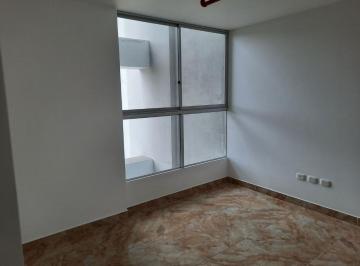 Oficina comercial , Lima · Oficina en La 12 Av Arenales Piso 3, Ascensores, Vigilancia Total