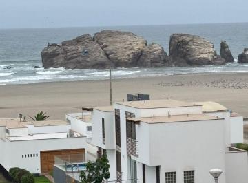 Casa de playa de 4 habitaciones, Cañete · Las Palmeras Cerro Azul Tu Casa Frente Al Mar 200 m² 3 Pisos Terraza Piscina Cochera $280,000