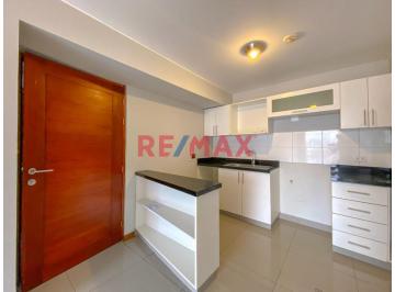 Departamento · 67m² · 2 Dormitorios · 1 Estacionamiento · Alquiler Departamento en Surquillo