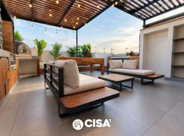 Departamento · 93m² · 2 Dormitorios · 2 Estacionamientos · Venta de Duplex con Terraza Privada y Jacuzzi en San Isidro 140 m²