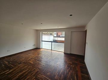 Departamento de 3 habitaciones, Lima · Ab - 1597 - Se Vende Estupendo Flat de Estreno en Primer Piso en Las Gardenias, Surco