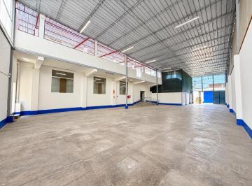 Local comercial · 883m² · Alquiler Local Parque Industrial San Pedrito