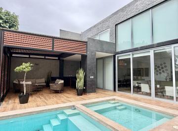 Casa de 5 habitaciones, Lima · Esta Es La Casa Que Buscas; Moderna, con Acabados de Lujo y Piscina