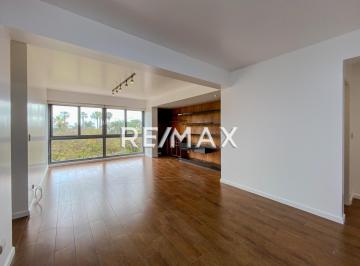 Departamento · 115m² · 2 Dormitorios · 2 Estacionamientos · Hermoso Flat en Alquiler Frente Al Parque de La Pera, 2 Dorm..