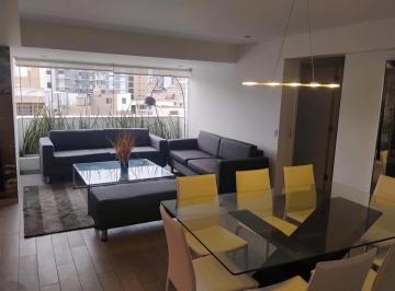 Departamento · 137m² · 3 Dormitorios · 2 Estacionamientos · San Isidro – Alquiler Dúplex Amoblado de 211 m² con Amplia Terraza y 2 Cocheras