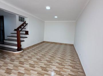 Casa de 4 habitaciones, Lima · Alquiler de Casa Remodelada en San Miguel, Límite Magdalena — Ideal Para Vivienda U Oficina
