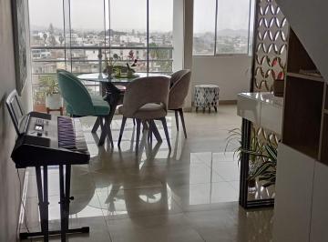 Departamento · 112m² · 3 Dormitorios · 1 Estacionamiento · Venta Duplex con Excelente Ubicación en Los Sauces Surquillo
