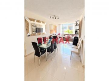 Departamento de 3 habitaciones, Callao · Departamento en Alquiler 75 m², 3 Dorm, Callao - con Cochera
