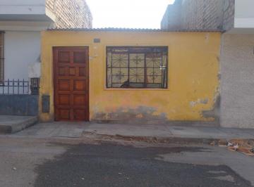 Casa de 2 habitaciones, Lima · Se Vende Casa a Precio de Terreno – Tahuantinsuyo, Independencia