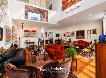 Casa · 538m² · 3 Dormitorios · 4 Estacionamientos · Exclusiva Residencia de 300 m² en El Olivar, San Isidro
