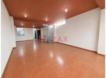 Local comercial · 520m² · 3 Dormitorios · Venta de Edificio de 5 Pisos en Av en Carabayllo