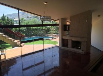 Casa de 4 habitaciones, Lima · Linda Casa en Av La Laguna Grande La Molina