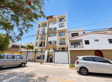 Departamento de 3 habitaciones, Lima · Departamento en Primer Piso con Cochera en Los Cipreses, Cercado de Lima
