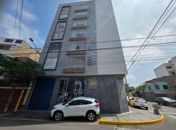 Departamento de 3 habitaciones, Lima · Vendo Impecable Dpto en Mayorazgo, 3dormt.