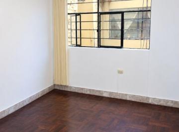 Departamento de 2 habitaciones, Lima · Hospital Rebagliati Cerca Salaverry Depto en Edificio