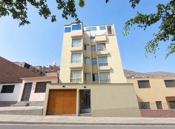 Departamento · 217m² · 5 Dormitorios · Amplio Dúplex de 217 m² con 2 Cocinas, Jacuzzi y Balcón – Comas