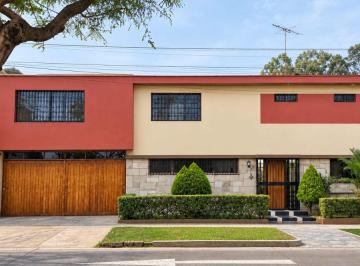 Casa de 6 habitaciones, Lima · Casa en Venta | Calle Galeano · Surco 410 m² de Terreno