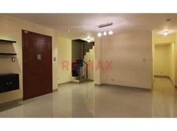 Departamento · 193m² · 3 Dormitorios · 2 Estacionamientos · Alquiler de Departamento Duplex en San Borja