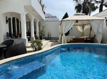 Casa de playa de 4 habitaciones, Lima · Linda Casa Santa Maria del Mar