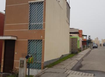 Fachada -Casa en Esquina · Remato Casa 3 Pisos Carabayllo - Condominio Villaclub 2