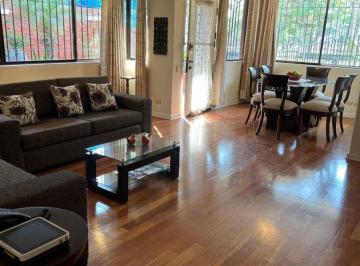 Departamento de 3 habitaciones, Lima · Departamento de 174 m² con 3 Dorm. en Venta Frente a Parque Primer Piso