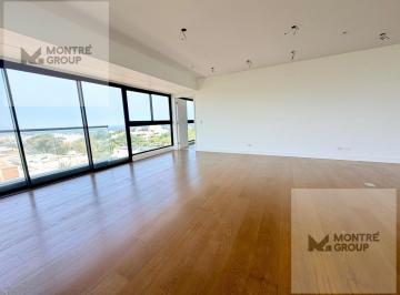 Departamento · 311m² · 3 Dormitorios · 3 Estacionamientos · Departamento en Venta Frente Al Golf