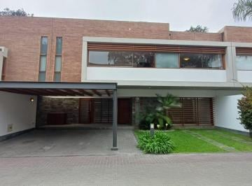 Casa de 4 habitaciones, Lima · Excelente Casa en Condominio El Tomasal