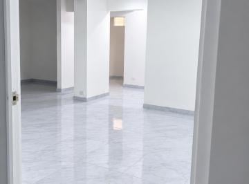 Oficina comercial , Lima · ¡Alquiler de Amplias Oficinas de Estreno en Los Olivos!