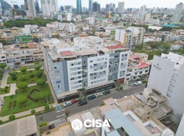 Departamento · 72m² · 2 Dormitorios · 1 Estacionamiento · Vendo Departamento 88 m² Estac. Frente a Parque en Santa Catalina