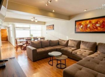 Departamento · 179m² · 3 Dormitorios · 2 Estacionamientos · Alquiler de Duplex con Terraza Frente Al Pentagonito