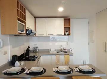 Departamento · 37m² · 1 Dormitorio · 1 Estacionamiento · Departamento en La Perla Piso 17 en Costanera Uno con Estacionamiento