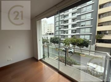 Departamento · 104m² · 2 Dormitorios · 1 Estacionamiento · Vendo Amplio Departamento Flat en Miraflores Cerca Al Parque Melitón Porras