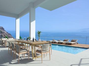 Casa · 591m² · 4 Dormitorios · 4 Estacionamientos · Casa de Playa en Venta - Marina Lancheros