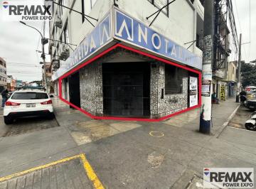 Local comercial · 120m² · Local Comercial en Esquina - Primer Piso - Av Perú Cdra 25