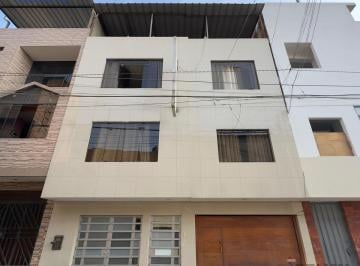 Hotel 01 · Venta Hotel Comercial en Comas – ¡Operación Inmediata!