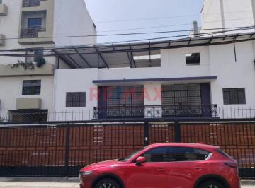 Casa · 209m² · Alquilo Casa 209 m² en Pueblo Libre